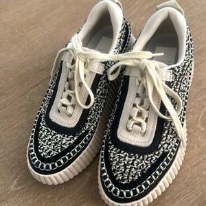 Dolce Vita Dolan Sneakers, Size 7.5 - Never Worn